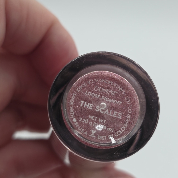 Colourpop x Kathleen Lights The Scales Zodiac Loose Pigment Eyeshadow - Picture 3 of 4